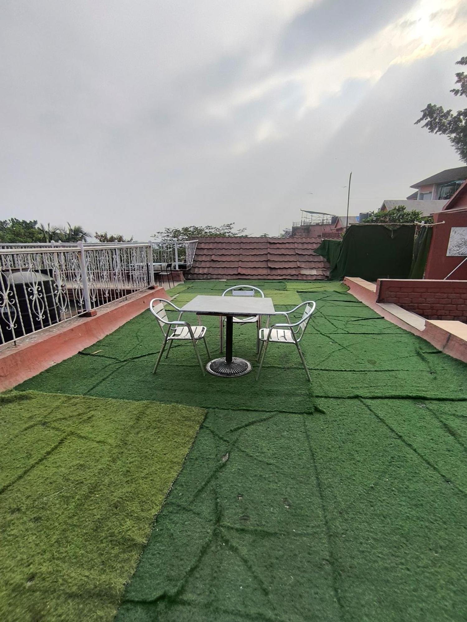 King Size Deck Villa Mumbai Exterior foto